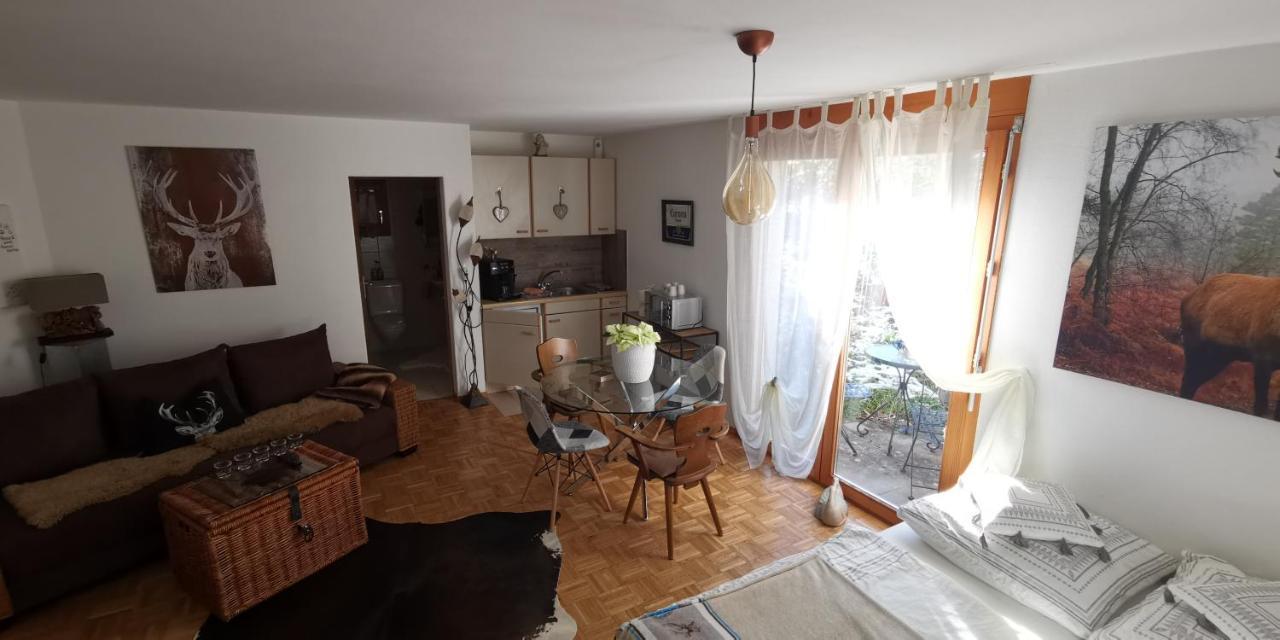Ferienwohnung Graubunden Bonaduz Exteriör bild